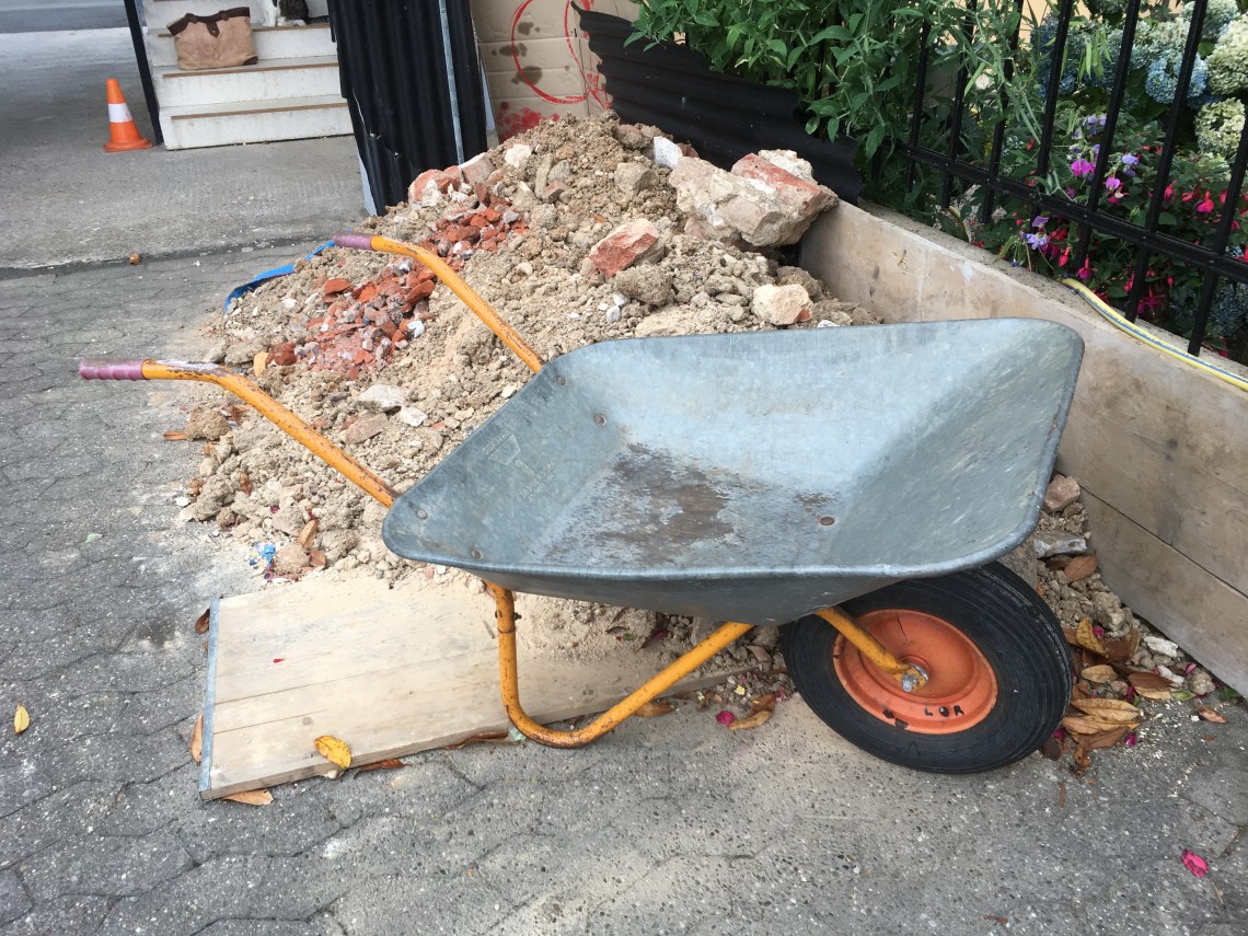 BC66ACA5-3BD1-4E80-93B2-4E96F769ACBB